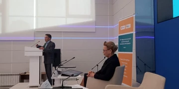 obrazovatelnyy-forum-proshel-v-yakutske2.png